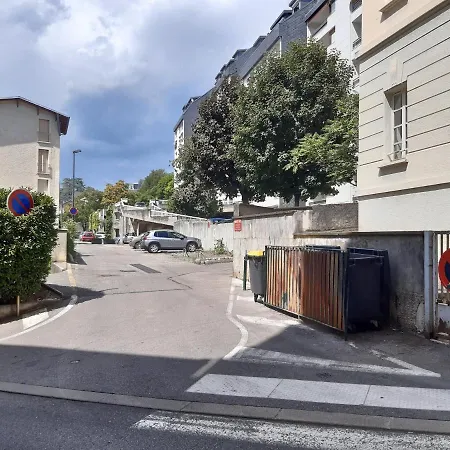 Calme Renove Parking Proche Centre Et Thermes 公寓 *