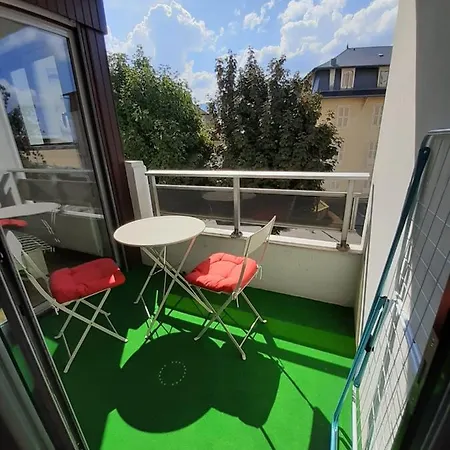 Calme Renove Parking Proche Centre Et Thermes 公寓 *